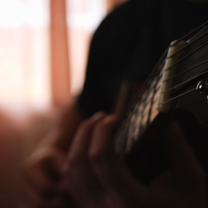 大鸡巴猛插妹妹小洞到高潮跌起
